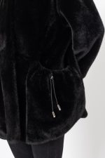 Manteau en effet fourrure à capuche Royal Mocha Noir – Image 7